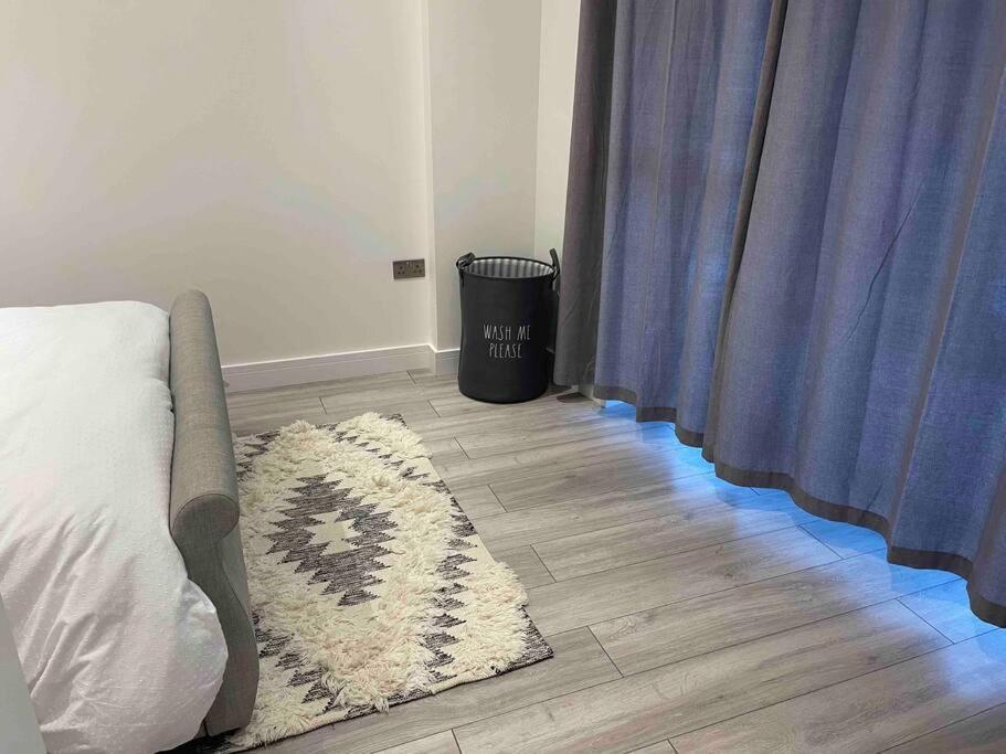 Stylish And Cosy 2 Bedroom Flat In קרוידון מראה חיצוני תמונה
